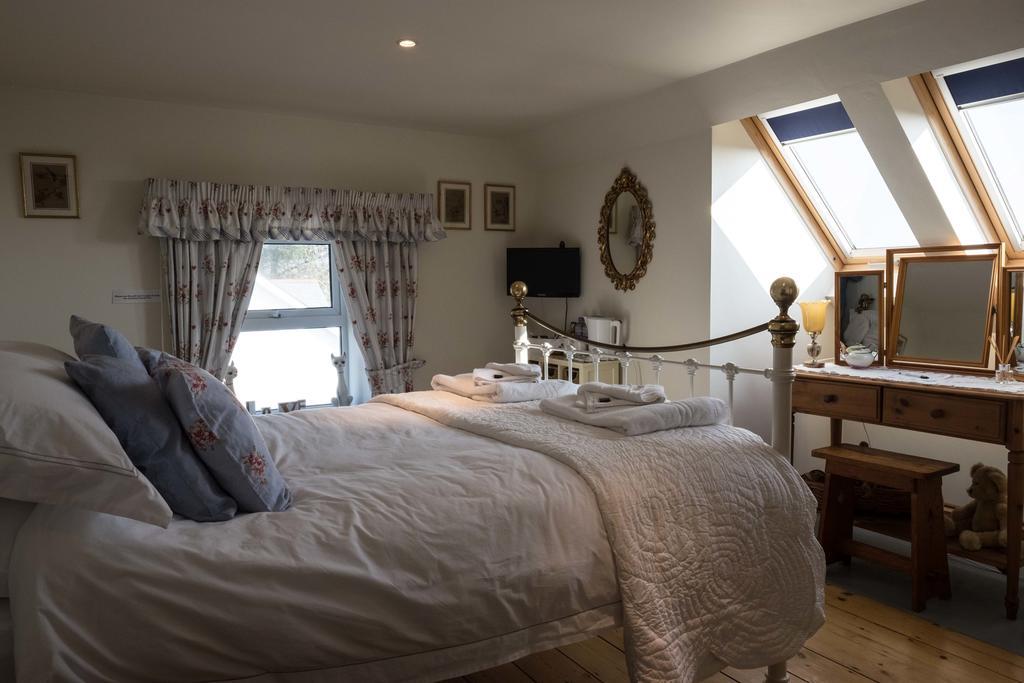 Bed and Breakfast Melorne Farm Camelford Esterno foto