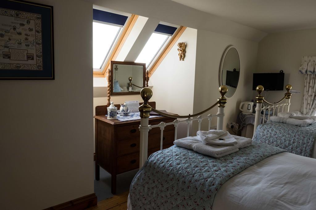 Bed and Breakfast Melorne Farm Camelford Esterno foto