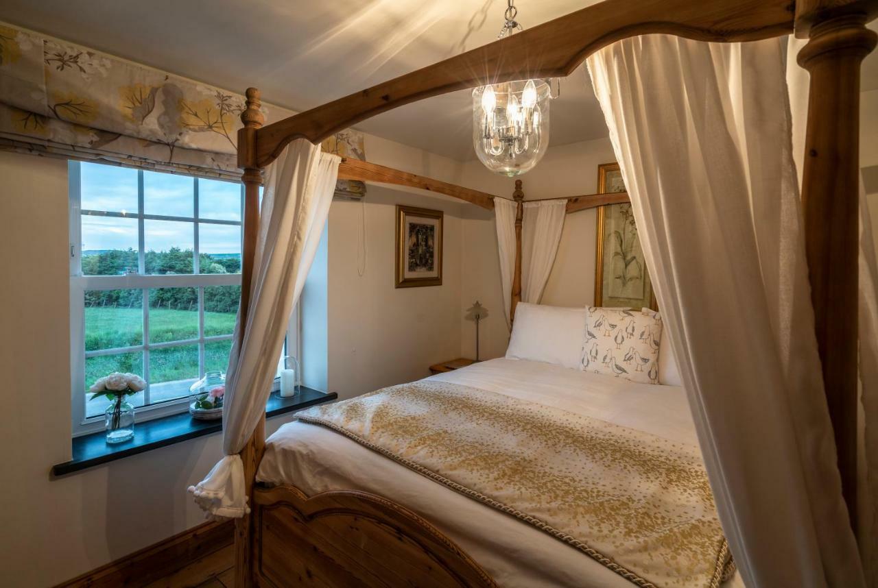 Bed and Breakfast Melorne Farm Camelford Esterno foto